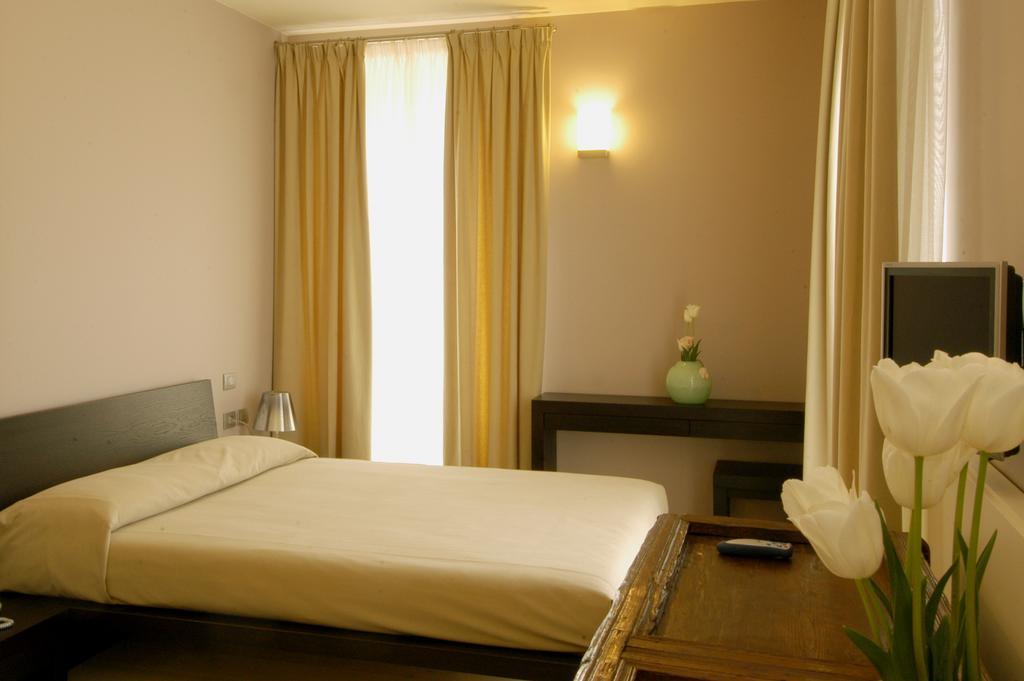 Albergo Grand Italia Quarona Номер фото